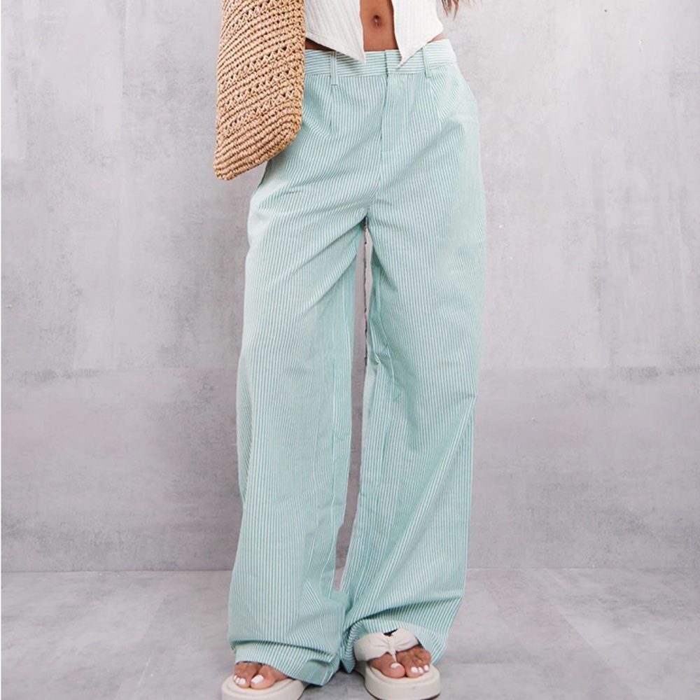 Pretty Little Thing Green Pinstripe Linen 
Look Tailored Pants Size 6